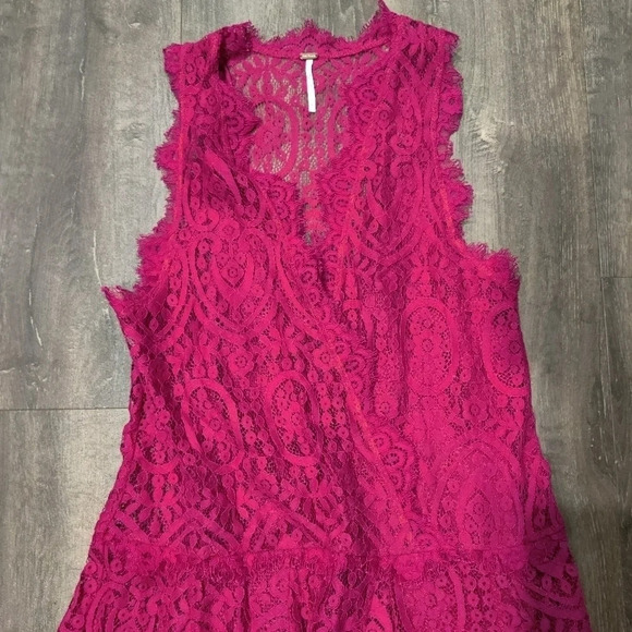 Free People Hearts in Two Lace V-neck Mini Dress - Picture 4 of 7